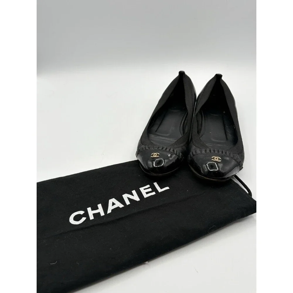 Chanel Black Ballet Flats Patent Leather Cap Toe CC Logo Ruffle Accent EU 35.5 - Picture 13 of 13